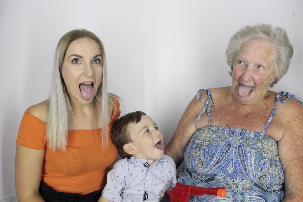 Lisa's 50th Birthday  | View more photos from the event at gallery.myphotoboothexperience.co.uk/u/MyPhotoBoothExperienceLtd/Lisas-50th-Birthday